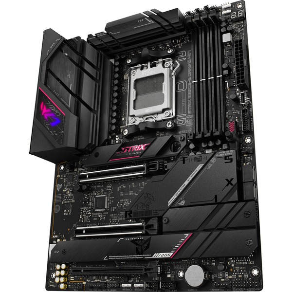 Foto 5 van ASUS ROG STRIX B650E-E GAMING WIFI socket AM5 moederbord
