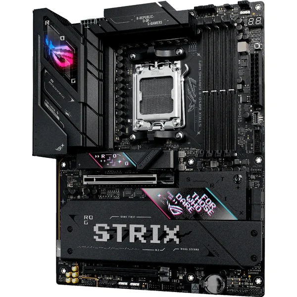 Foto 4 van ASUS ROG STRIX B850-E GAMING WIFI socket AM5 moederbord