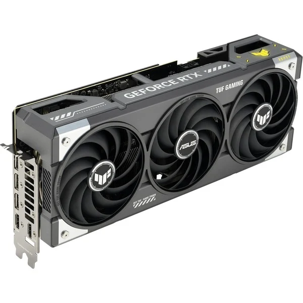 Foto 4 van ASUS TUF Gaming GeForce RTX 5070 OC grafische kaart