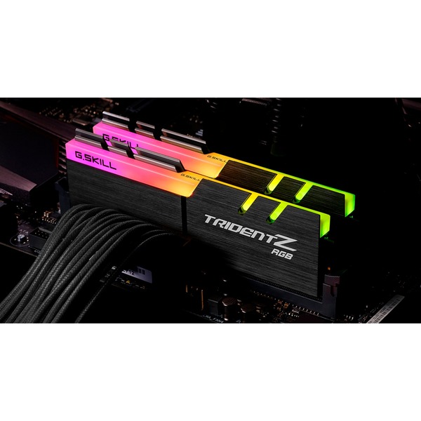 Foto 5 van G.Skill Trident Z RGB 32 GB DDR4-3200 (2x 16 GB) werkgeheugen
