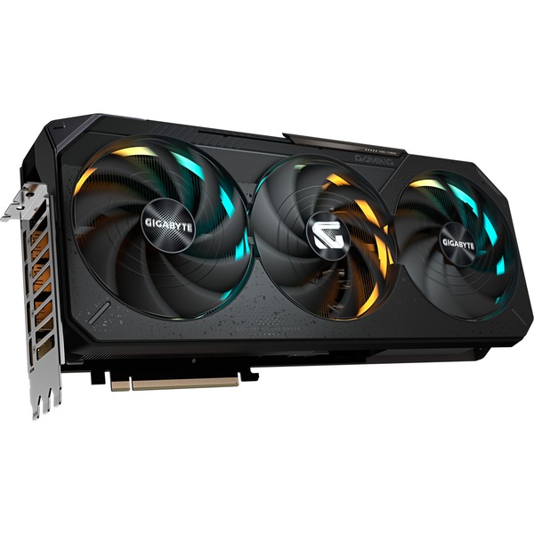 Foto 4 van GIGABYTE GeForce RTX 5090 GAMING OC 32G grafische kaart