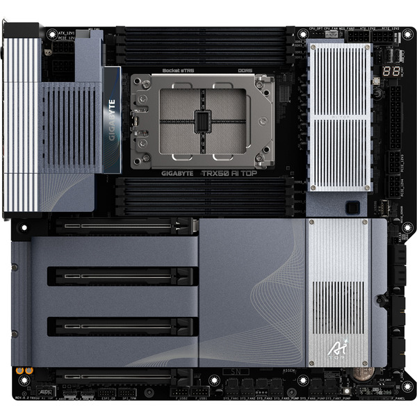 Foto 2 van GIGABYTE TRX50 AI TOP socket sTR5 moederbord