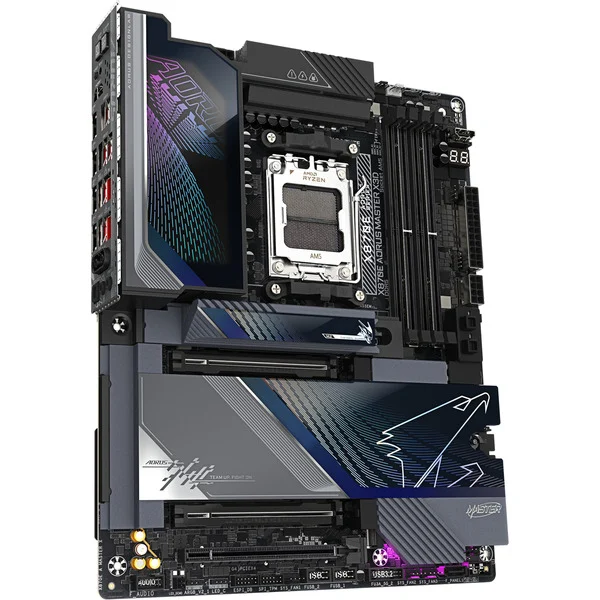 Foto 2 van GIGABYTE X870E AORUS MASTER X3D socket AM5 moederbord