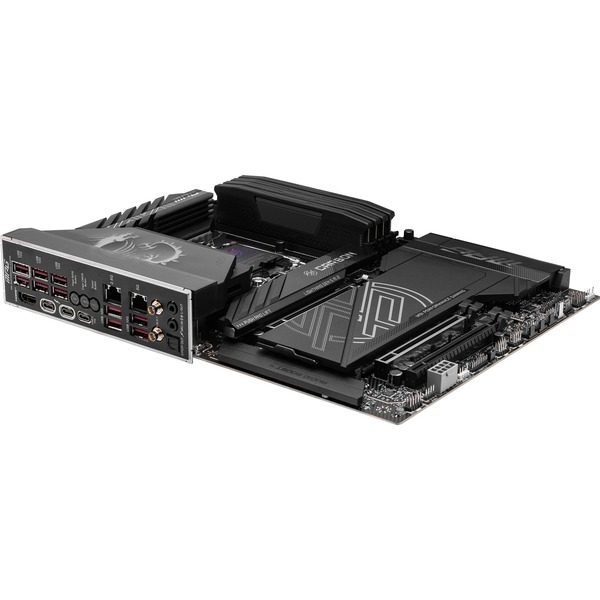 Foto 6 van MSI MPG Z890 CARBON WIFI socket 1851 moederbord