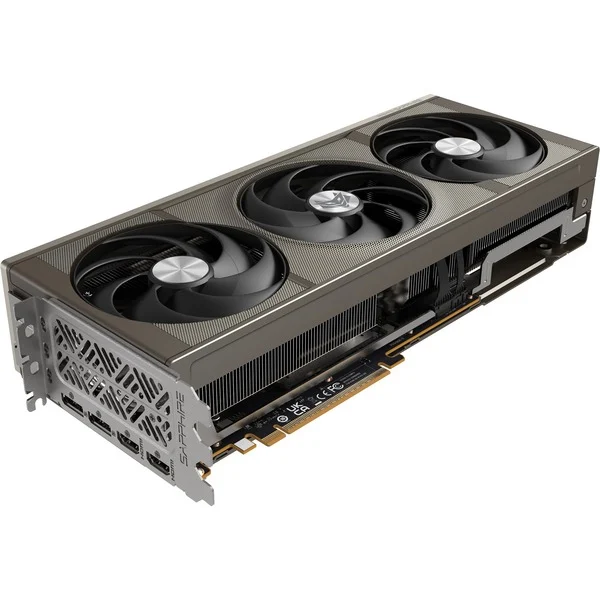 Foto 2 van SAPPHIRE Radeon RX 9070 XT Nitro+ Gaming OC grafische kaart